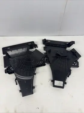 A2138310446 Aston Set Front Dash Left Right Lower Air Duct Martin Dbx 707 20-24