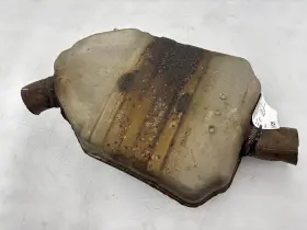 8k0253411 Audi 2009 - 2013 A4 2.0l Exhaust Center Muffler Resonator Oem