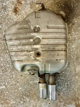 18307610617 Bmw 11-16 F10 535i Xdrive Rear Exhaust Muffler With Tip Oem Left Driver 050421