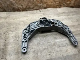2282027 Bmw M5 M6 E60 E63 Oem 06-10 S85 Transmission Support Bracket Carrier