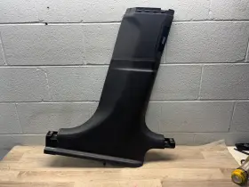 51437218536 Bmw 750li 750i F01 F02 Oem Center Right Passenger Side B Pillar Leather Cover