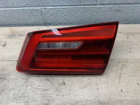 630342 Bmw M550i 540 530 G30 Oem 17-20 Rear Right Passenger Side Inner Trunk Tail Light