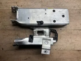 7266195 Bmw 328i 428i 430 330 Oem 12-18 Front Left Side Bumper Reinforcement Bracket