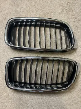 7294818 Bmw 2016 320i Right And Left Oem Grill