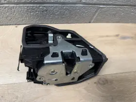 7318416 Bmw X3 F25 Oem 11-17 Rear Right Passenger Door Lock Latch Actuator
