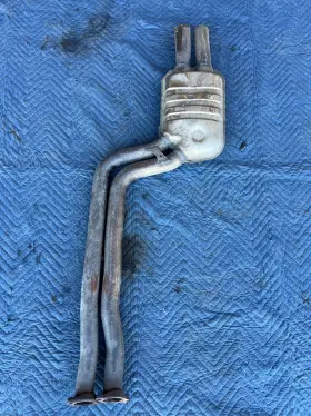 7502563 Bmw 2000-2005 330xi 325xi E46 Rear Exhaust Resonator And Muffler Oem #4835em