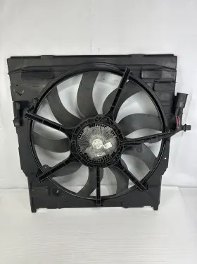7629131 Bmw Oem E70 X5 X6 F15 11-18 3.0l N55 Engine Radiator Cooling Fan Motor