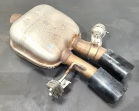 7849761 Bmw 12-19 Oem F06 F12 F13 M6 Competition Rear Right Side Exhaust Muffler S63