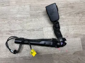 9262255 Bmw 640i 650i M6 F06 F12 Oem 13-17 Front Left Driver Seatbelt Receiver