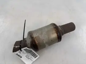 Cadillac 12684178 18-20 Xt5 3.6l Exhaust System Center Resonator Pipe Oem