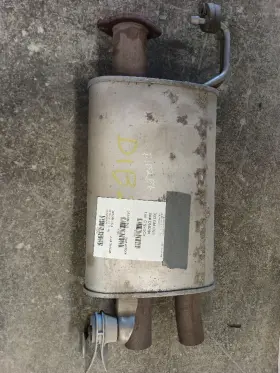 333.gm1d23 Chevrolet 2018-2023 Traverse 3.6l Awd Front Exhaust Muffler 26k Miles 11392644