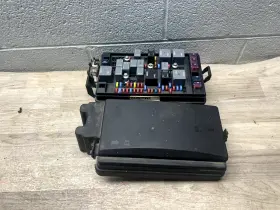 355bec8750 Chevrolet Canyon Coorado Oem 04-06 Front Sam Fuse Box Relay Control Module