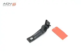 5615 Chevrolet 5615/330 2025 Equinox Rear Left Side Exhaust Muffler Support Bracket Oem