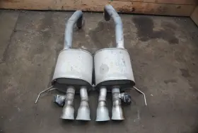 86540886 Chevrolet 86540887 Set Rear Exhaust Muffler Silencer Tail Pipe Corvette Z06 C7