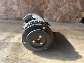 P68021637ag Dodge Durango Grand Cherokee Oem Air Conditioning A/c Ac Condenser Compressor
