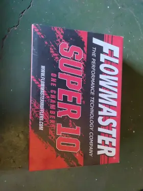 842515 Flowmaster Super 10 Box