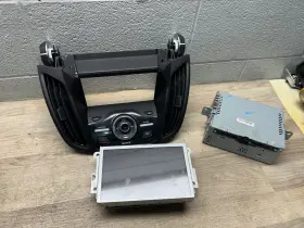 Gj5t-18b955-sd Ford Escape Oem 17-19 Set Sync 2 Radio Sony Touchscreen 8 Inch Navigation Headunit