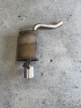 Jb5z5230b Ford 2018 - 2019 Explorer 3.5l Rear Left Side Exhaust Muffler And Tip Oem -cut