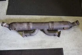 993.113.213.38 Gillet 993.113.213.35 96-98 Porsche 911 993 Muffler Converter