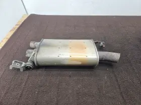 23161623 Gm Motors Cadillac Xt5 Genuine Original Factory 4 Door Suv Premium Luxury 2017 Oem Exhaust Center Mid Muffler Resonator