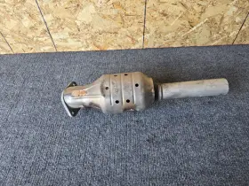 28600-cw370 Hyundai Tucson 22-25 Muffler Exhaust Pipe Center 2.5l Awd Oem