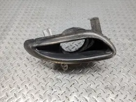 866623v100 Hyundai 2012 - 2014 Azera Oem Exhausttip Bracket Trim Rear Right Passenger Side