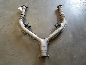 20020-jk000 Infiniti 330.in1m08 07-11 G35/g37/g25/m56/m37 Sedan Exhaust Y-pipe Oem