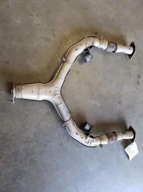 20020-jl00a Infiniti 330.in1o08 08-10 G37 Coupe Exhaust Y-pipe Oem