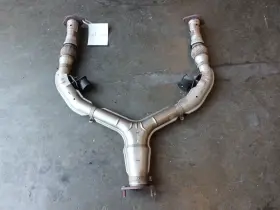 20020-jl00b Infiniti 330.in1o11 08-15 G37/q60 Convertible Exhaust Y-pipe Oem