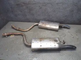 Ucf20l Lexus 15011 98-00 Ls400 Set Of 2 Rear Left And Right Exhaust Muffler Oem