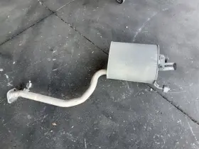 333.le1k14 Lexus Gs350 2014 Driver Side Muffler 325585