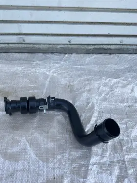 670039061 Maserati 2014-2016 Quattroporte Awd 3.0l Right Intercooler Air Pipe Line Oem