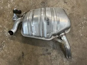2114910200 Mercedes-benz 05-06 E320 Right Driver Side Exhaust Muffler Oem