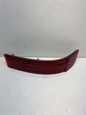 A1648201174 Mercedes Benz Gl Class Oem 07-09 3rd Rear Left Driver Bumper Reflector