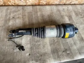A2118204075 Mercedes Benz E63 Cls63 Oem 03-09 Front Left Driver Air Suspension Shock Strut