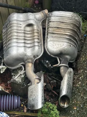 A2124901601 Mercedes-benz W212 E Class Right And Left Mufflers With Muffler Tips