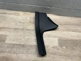 A2126860636 Mercedes-benz E550 E63 Oem Rear Right Door Sill Scuff Plate Trim Cover