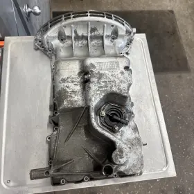 A2700140000 Mercedes-benz Cla45 Cla250 Gla250 Oem Engine Motor Block Oil Pan