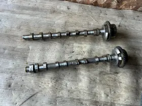 A2740514400 Mercedes-benz C300 Glc E300 Oem 15-18 V4 2.0 Left And Right Engin Head Camshaft