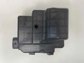 16585-4ba2a Nissan Fits 2016 - 2020 Rogue 2.5l Air Cleaner Intake Resonator Box