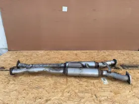 28650-b1270 Oem Genesis Sedan And G80 2015-2020 Muffler Exhaust Mid Pipe Tube Silencer 5.0l