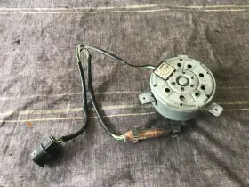 0130303233 Porsche Boxster S 986 97- 04 Radiator Electric Cooling Fan Motor Module