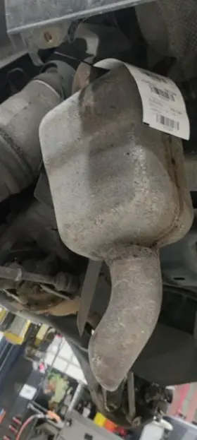 Lr015925 Rover 2010-2016 Land Lr4 Driver Left Muffler Assembly Oem