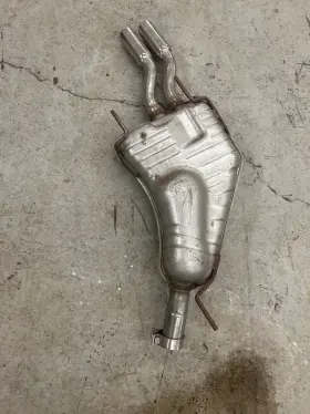 5321666 Saab 4754669 Genuine Original Oem 1998-2003 9-5 Muffler 5321674