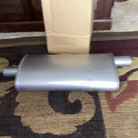 18101 Toyota 2000 Camry Muffler New