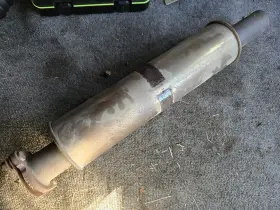 30676608 Volvo 2004-2010 S40 Front Muffler Exhaust Used Oem