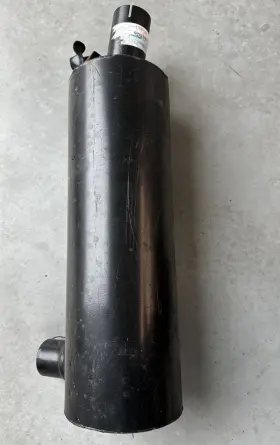 680598 Volvo Genuine Front Silencer Muffler For 140 164 B20e B30a