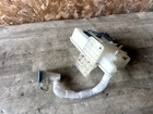 Audi A4 Oem 05-08 Windscreen Washer Reservior Bottle Tank Used. Price: $54.51.