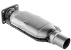 Walker 16386 Catalytic Converter Buick Lesabre Park Ave Pontiac Bonneville 00-05 New. Price: $169.99.