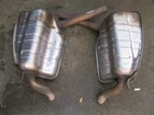 03-06 Mercedes-ben W211 Oem Left & Right Muffler Set (2114911101 2114911001) Used. Price: $300.00.